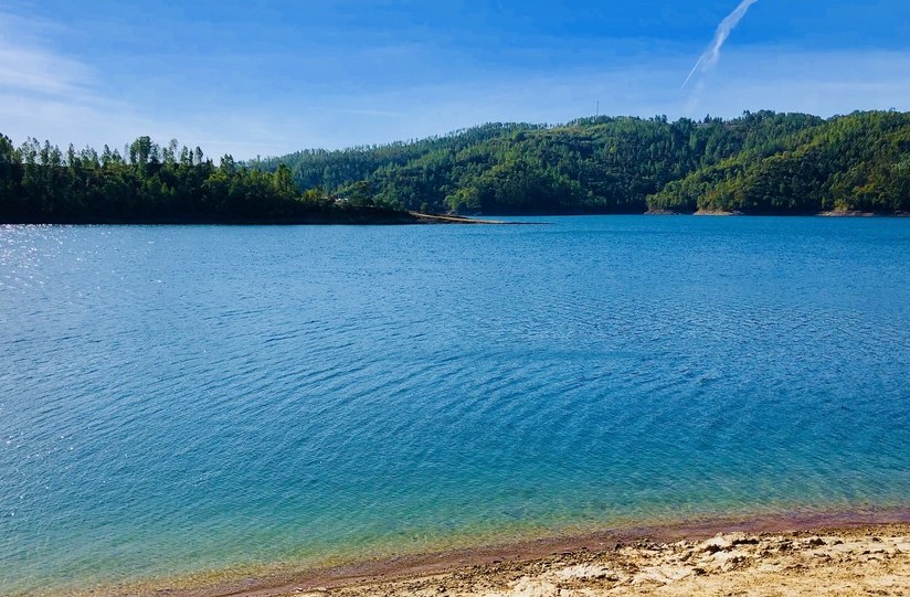 praia fluvial de Alqueidão