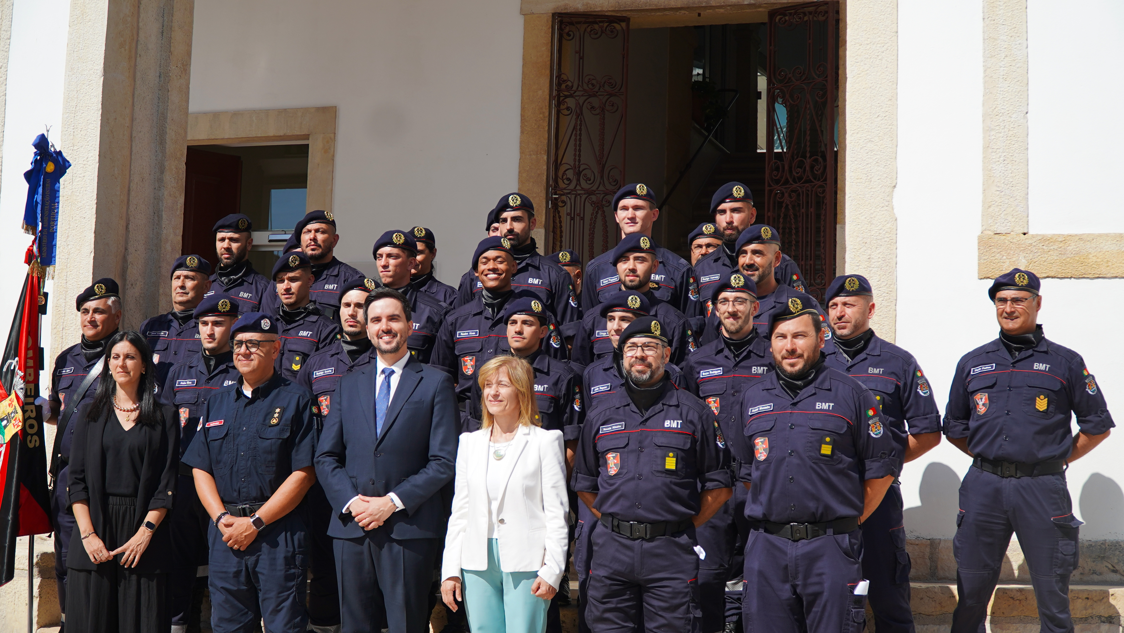 Novos sapadores bombeiros assumem Compromisso de Honra em Tomar